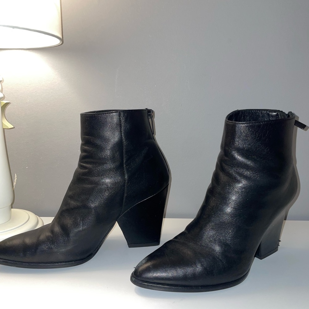 Stuart weitzman boots - Picture 2 of 5